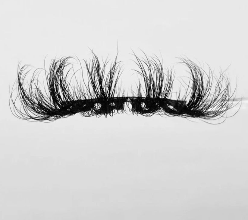 IT Girl | 25mm Luxury Mink Lashes