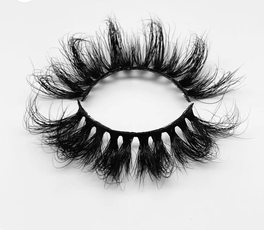 IT Girl | 25mm Luxury Mink Lashes