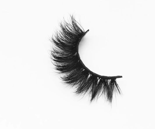 Dream Girl | 15mm Luxury Mink Lashes